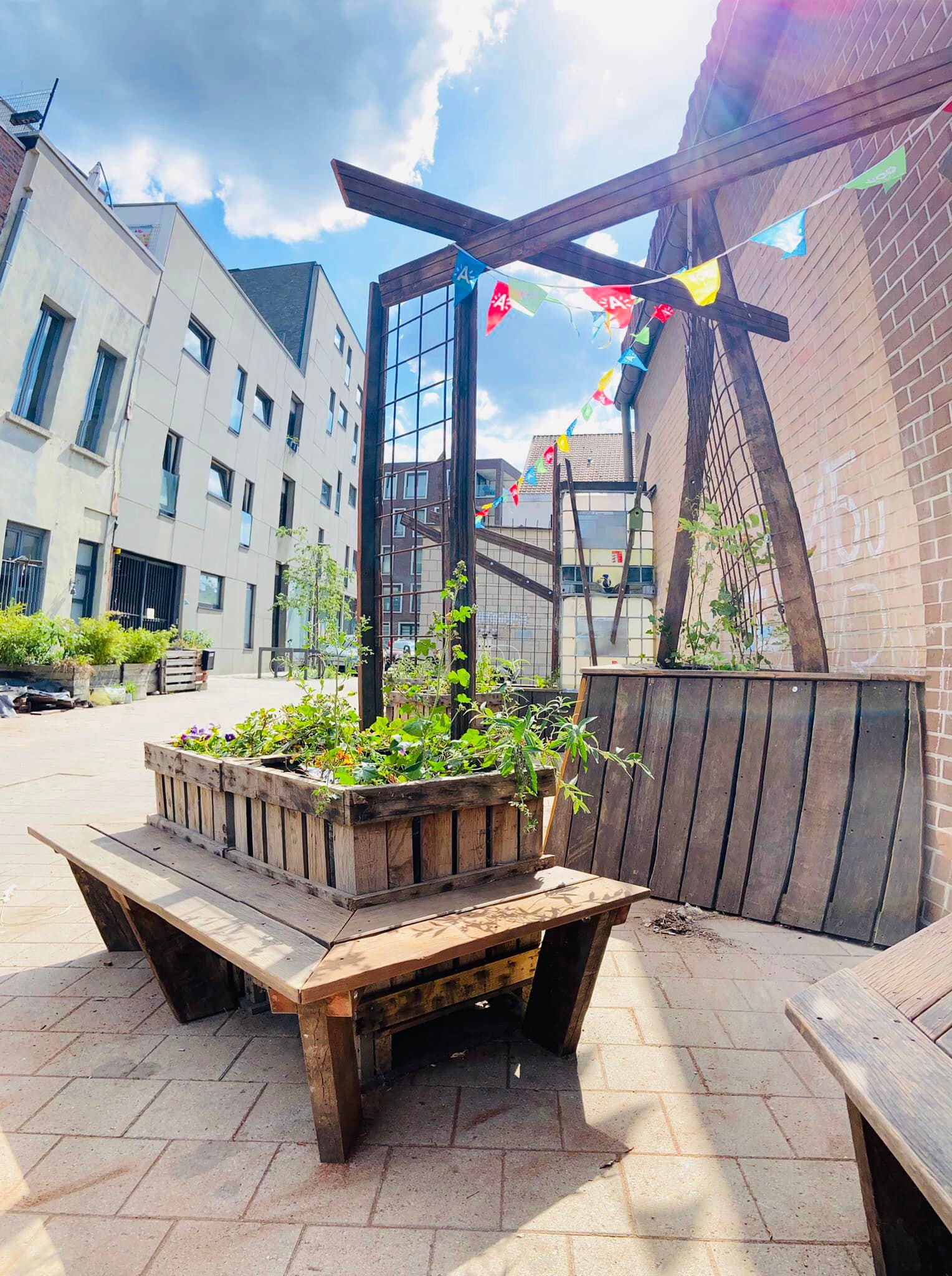 Picknickbanken Driesnellenstraat
